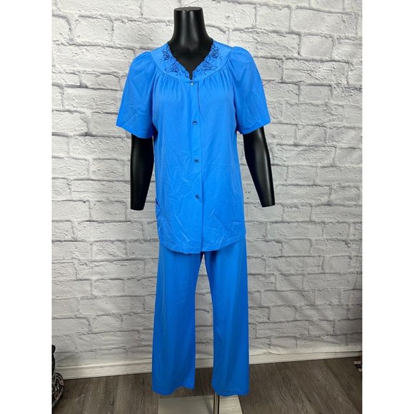 Shadowline Floral Neckline Button Up Blue All Nylon 2 Piece Set Women's Size 34 - Picture 1 of 6